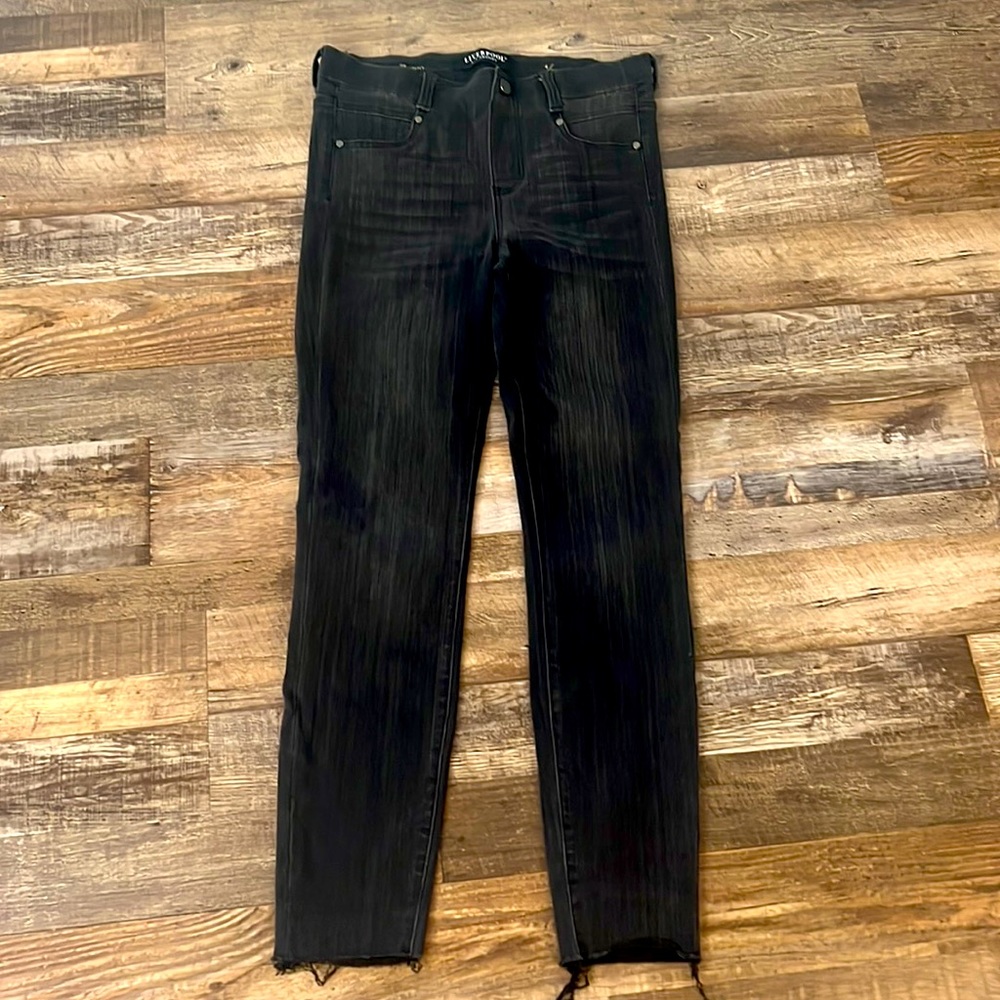 Liverpool Skinny  Black Denim Pull On Jean